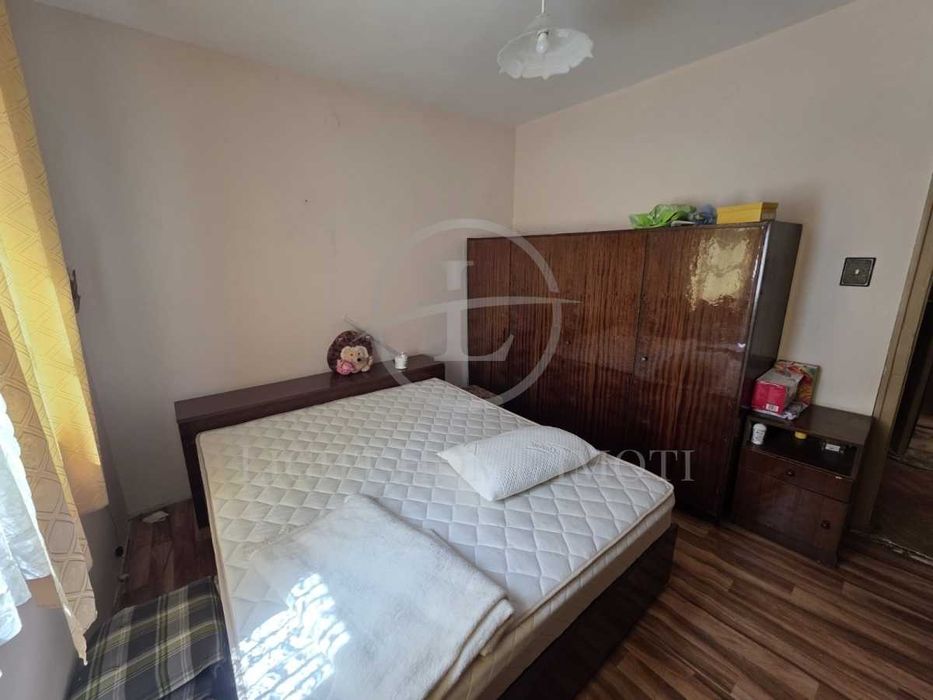 Продава се Етаж от къща в Пловдив, Гагарин - 81 кв.м за 2161 €/кв.м - Снимка #7