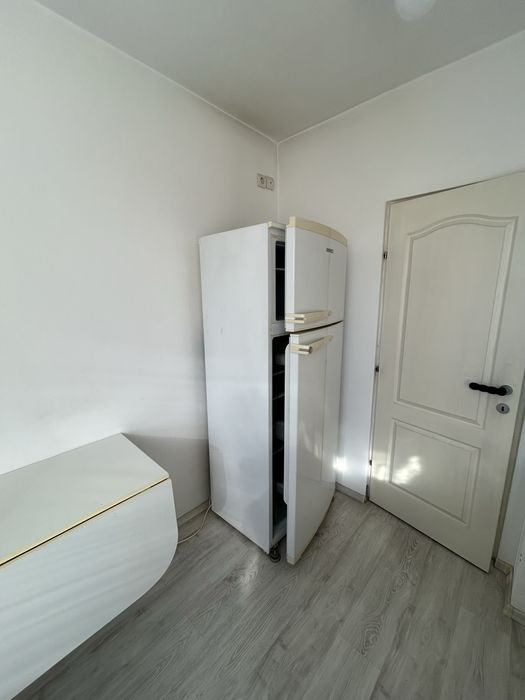 De vanzare Frigider BEKO