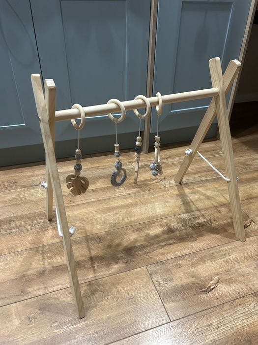 Игрушка-подвеска Стойка Монтессори