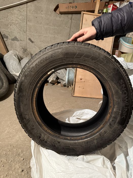 Шины 195/65 R15 Triangle