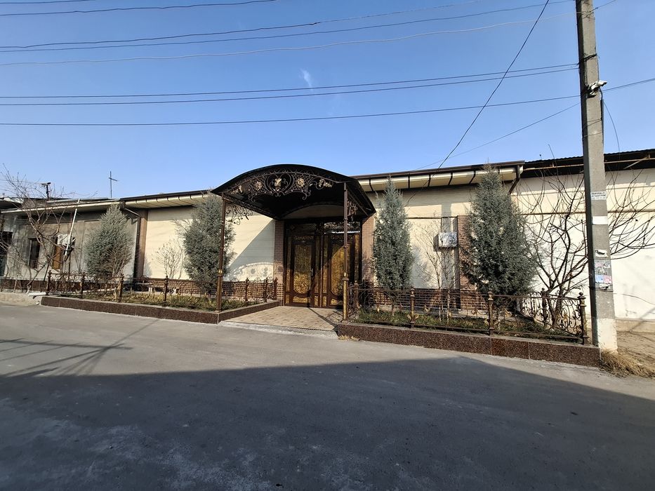 Продаётся дом 3-соток