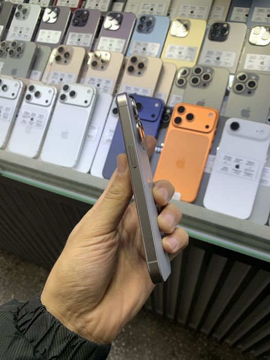 Iphone 15 pro 256GB ZAA Dual sim!