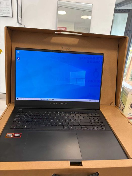Laptop Asus VivoBooks S (Ag1 Alexandru B53864) Garantie 2 ani!