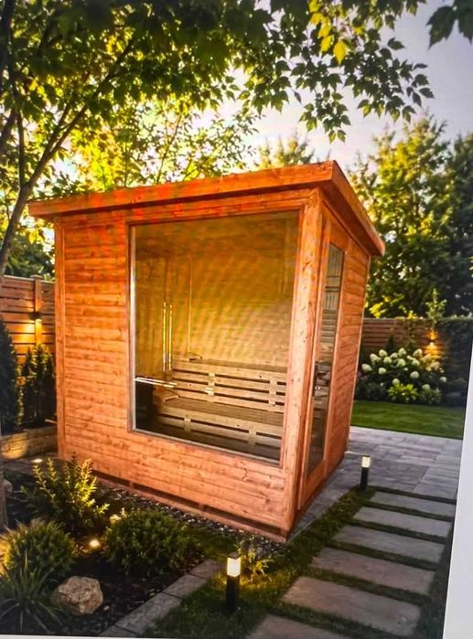 Sauna exterior izolat
