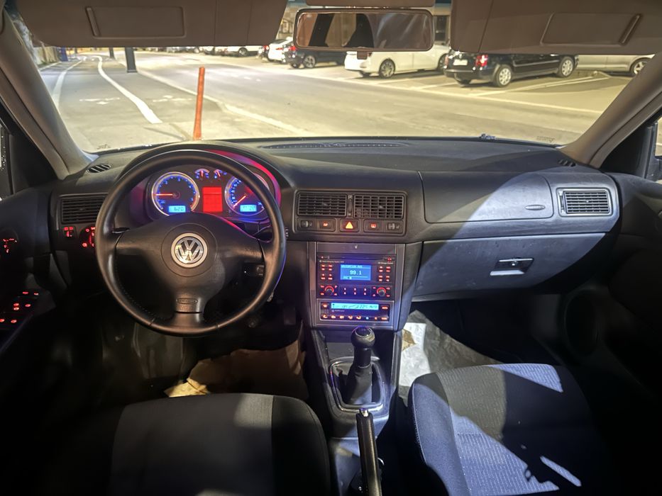 Vand sau schimb VW Golf 4 Pacific 1.9 tdi