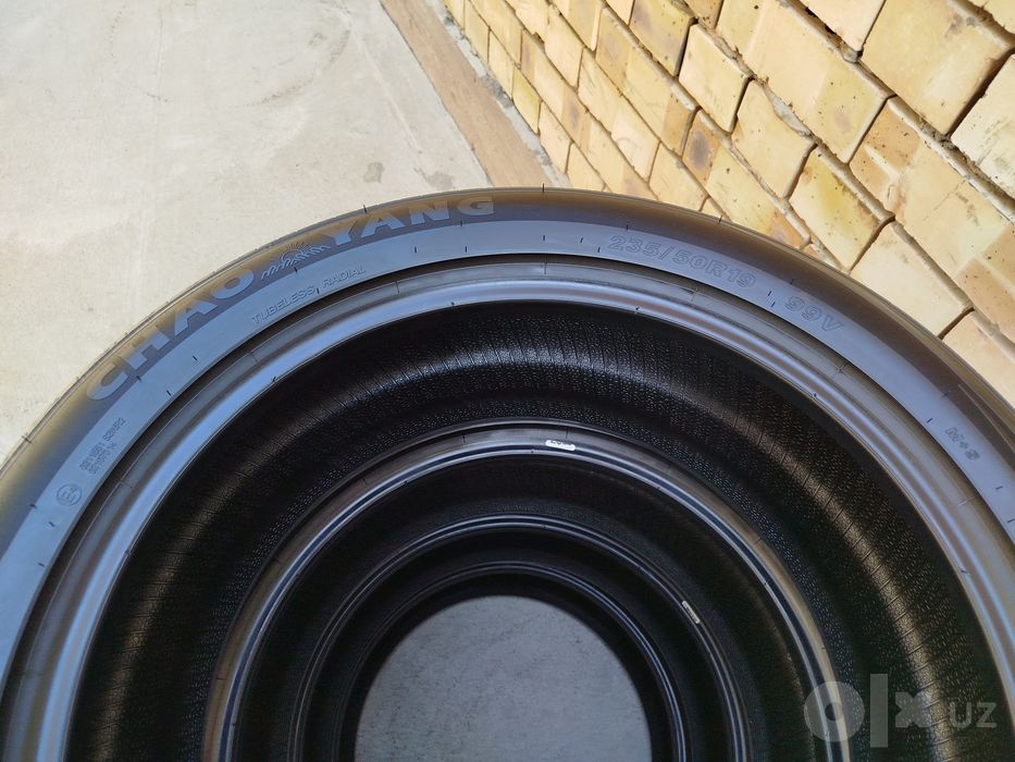 235 50 R19 Shina Chao Yang