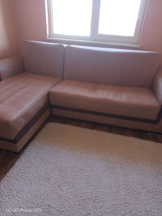 Разтегателен диван с ракла