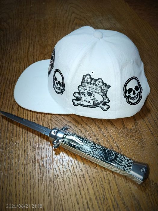 Продам бейсболку "Gangsta'Style"