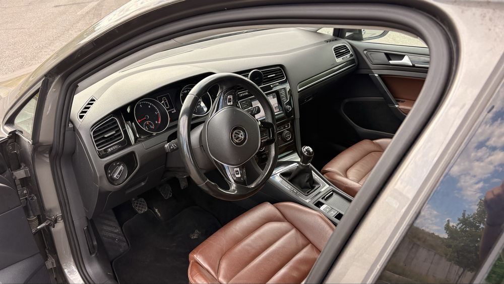 Volkswagen Golf 7 Highline 1.6 TDI 4Motion • 2015 • manuala • piele