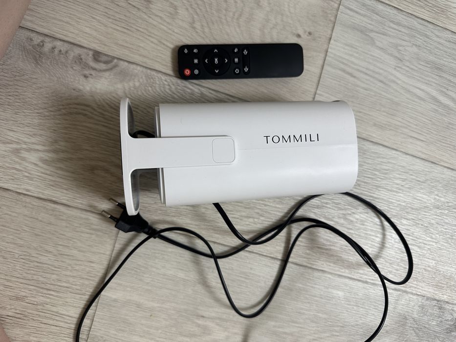 Проектор TOMMILI HY320