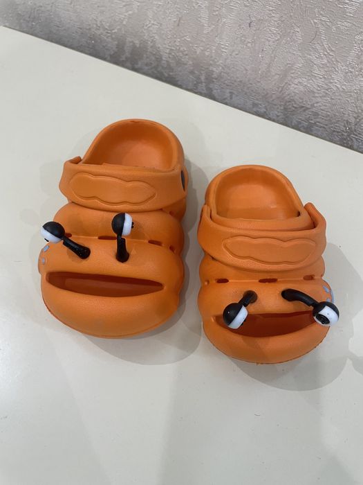 Bolalarimiz uchun 18/25razmerlargacha bor