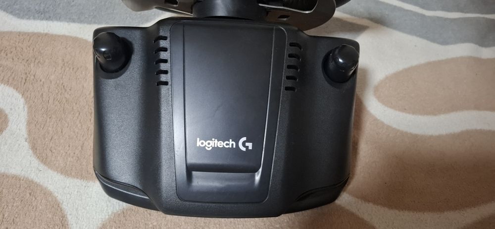 Logitech g920 în garanție
