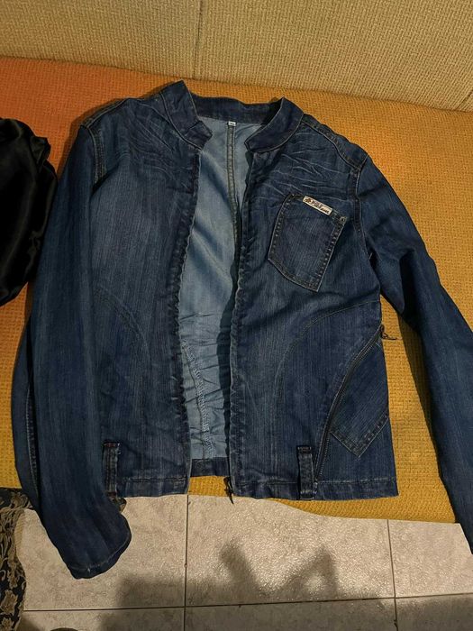 Продавам нови якета