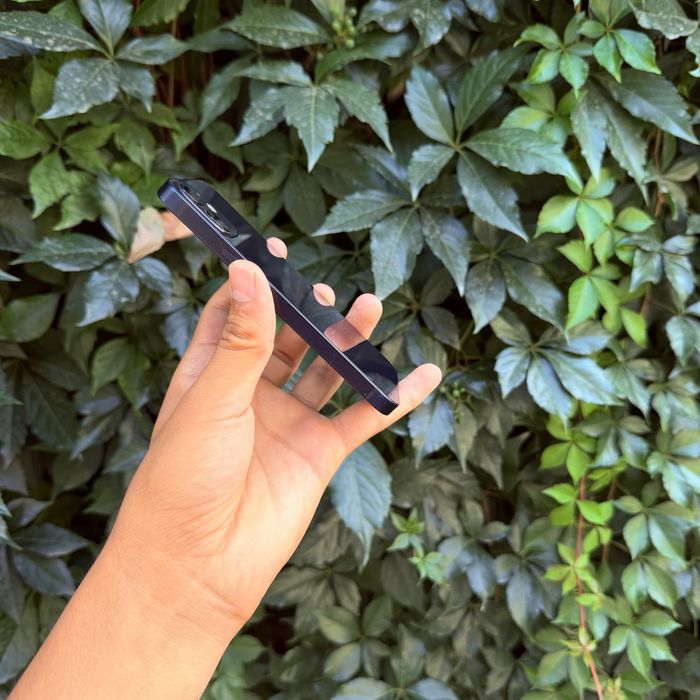 iPhone 12 mini sotiladi