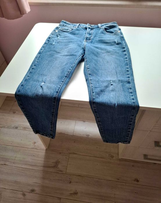 2 бр. Дамски дънки , слим модел - нови