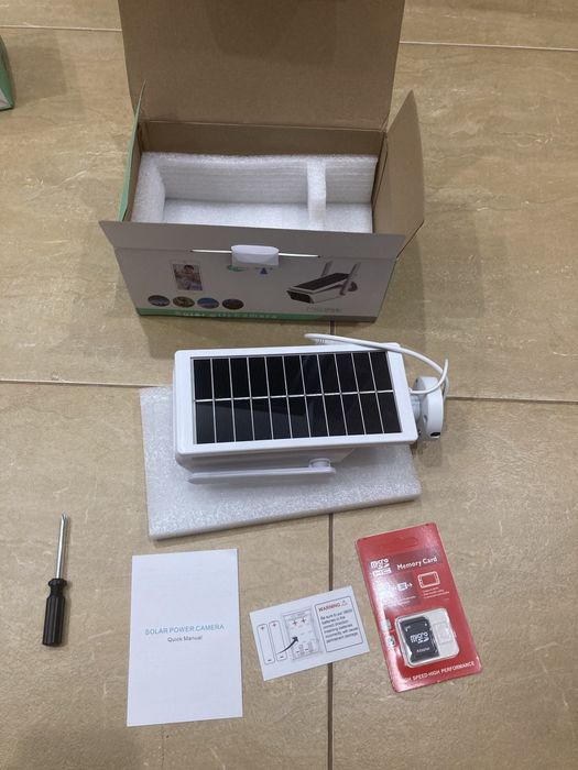 Соларна камера Напълно автономна Безжична WIFI  Нови с карта памет