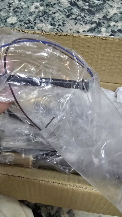 Plafoniera noua, 8 brate