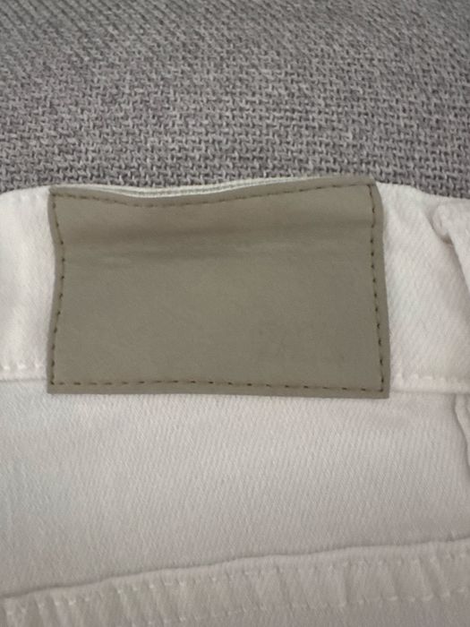 Blugi Albi Zara
