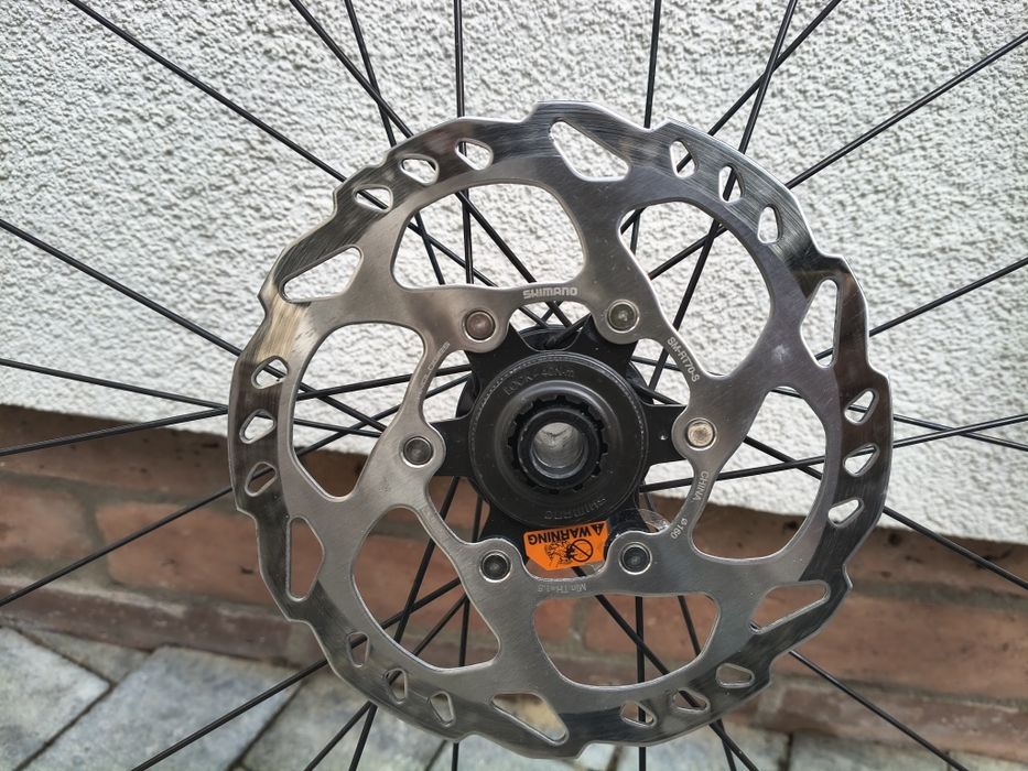 Set roti Bontrager Paradigm SL cu cauciucuri Bontrager r1 hard-case l
