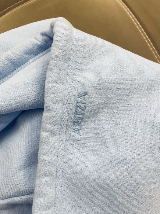 Худи ARITZIA на молнии