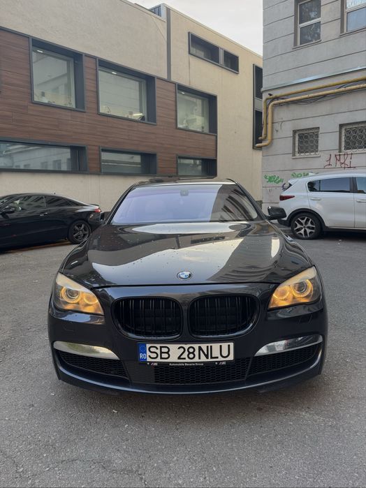 BMW Seria 7 f01 xDrive M-Pachet