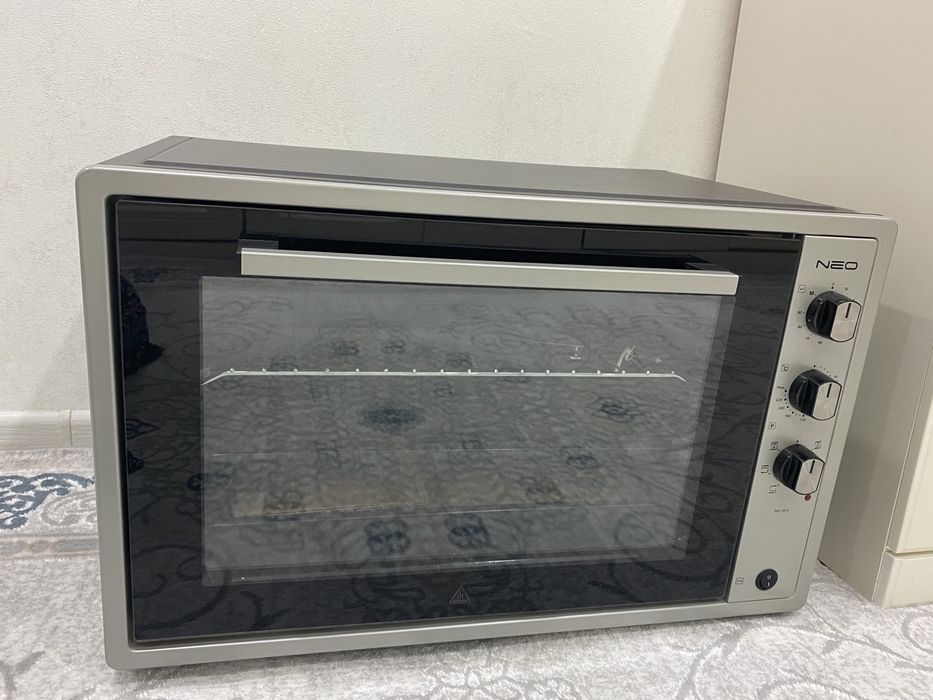 Электропечь продам