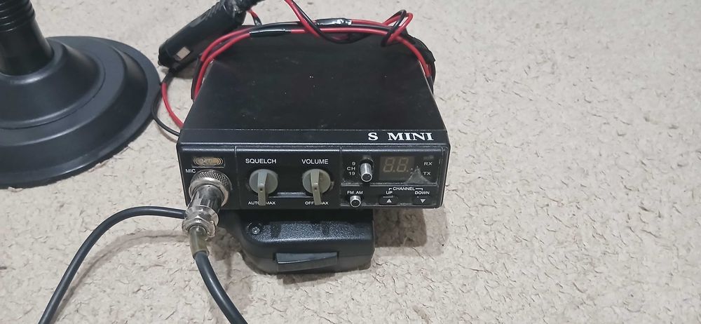 Stație emisie-recepție + antenă Midland