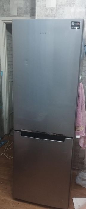 Продам холодильник