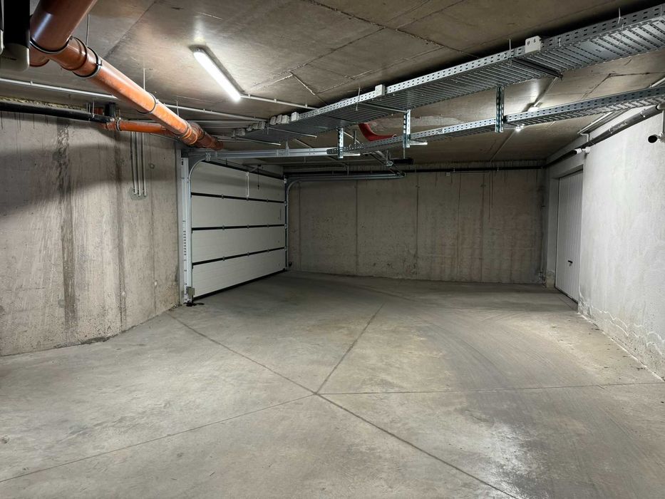 Дава се под наем Гараж / Паркомясто в София, Дружба 2 - 14 кв.м за 132.6 € - Снимка #5