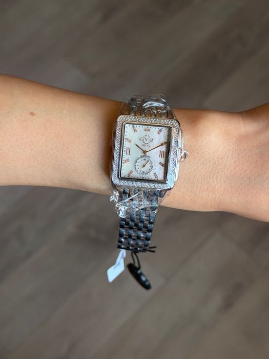 Часы GV2 Bari Diamond новые с биркой