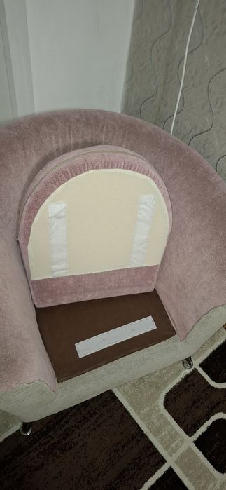 Продаются два кресла