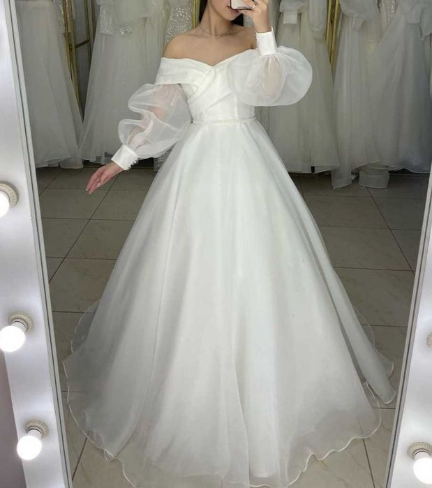 Свадебное платье в идеальном состоянии