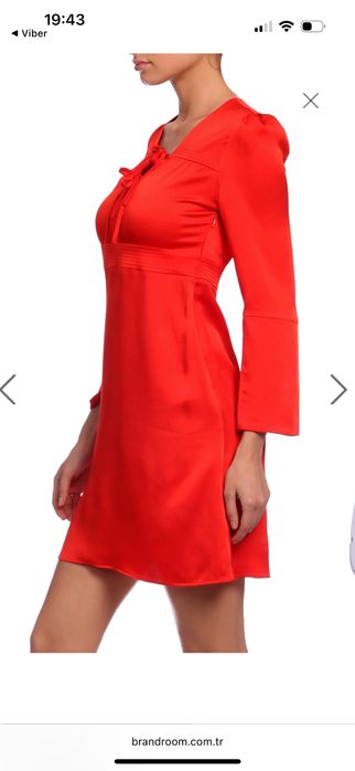 Сатенена рокля Maje