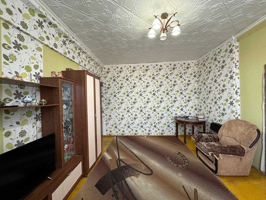 Продам 3 комнатную квартиру Болгарского типа в Старом городе.