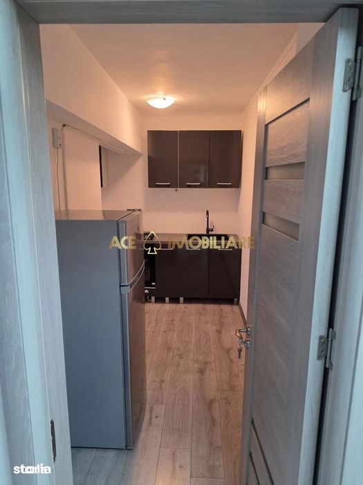 2 Camere de inchiriat | Unirii | Metrou | Parcare