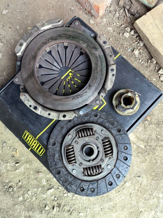 Продам запчасти на авто