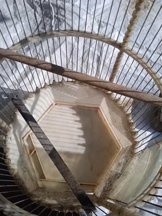 Продаётся клетка