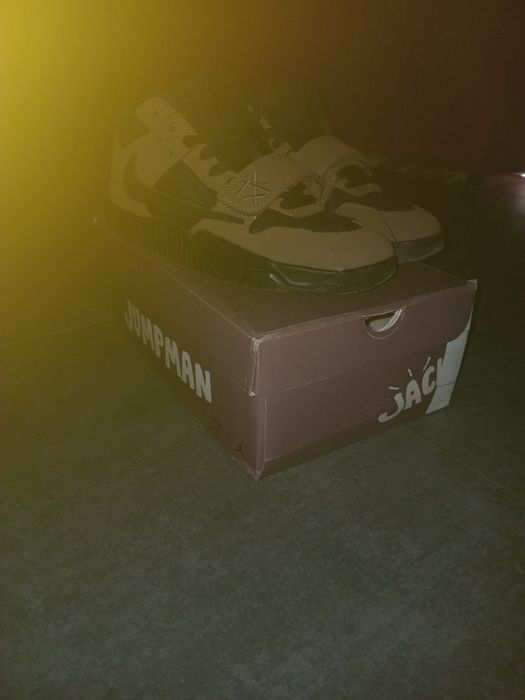 Продаются кроссовки Nike Jordan and Jack Kaktus