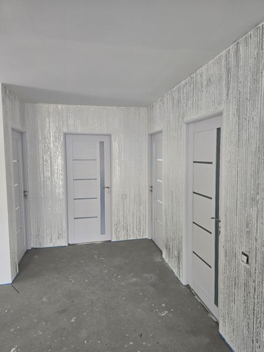 Vand casa noua Str Decebal nr 7