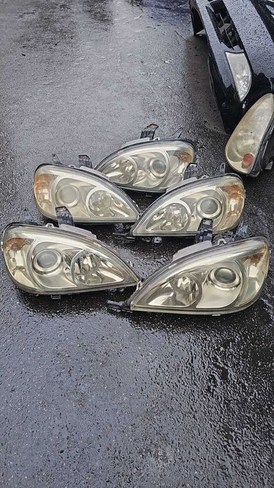 Фары на Mercedes ML350