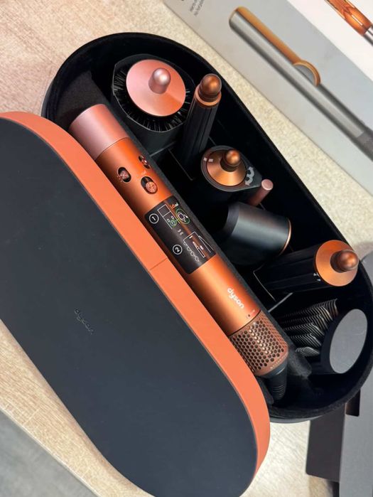 Стайлер Dyson hs08