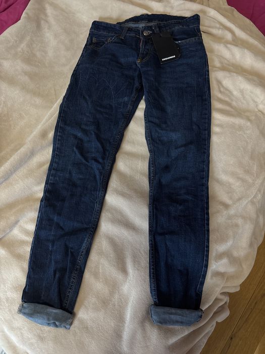 Дънки на dsquared2