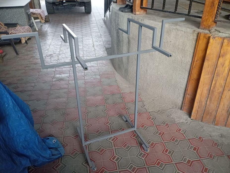 Вешалка для одежды