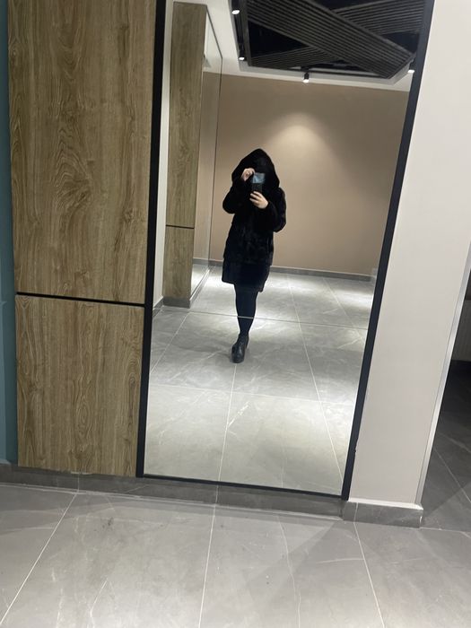 Продам норковую шубу