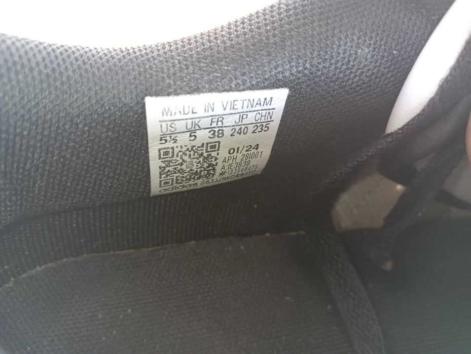 Adidas N38 кожени - 25 лв