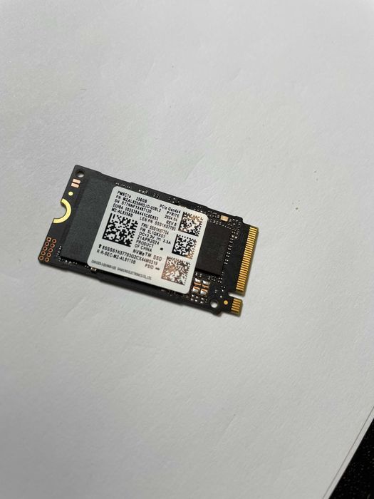 SSD M2 NVME 2242 256 Gb Samsung BM9C1A, gen 4x4, garantie 6 luni