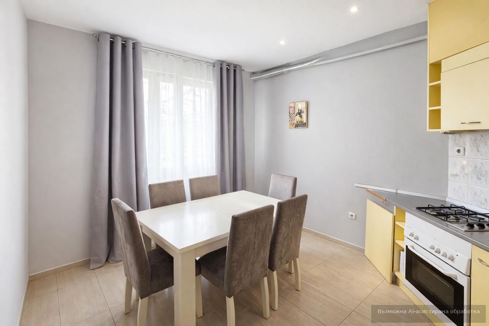 Дава се под наем Тристаен апартамент в Пловдив, Кършияка - 90 кв.м за 498.27 € - Снимка #3