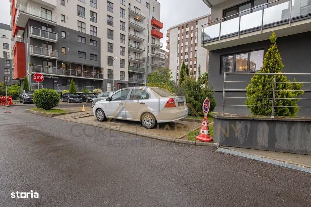 Apartament 3 camere lux ,coresi Maurer Residence,  parcare si boxa.