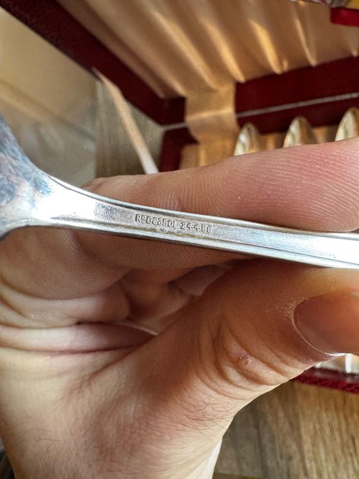 Ретро комплект 6 посребрени лъжички James Ryals Fulwood + нож, кутия