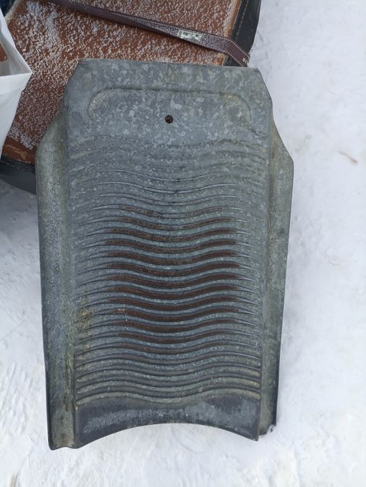 Книга Назарбаев,Доска стиральная Юг